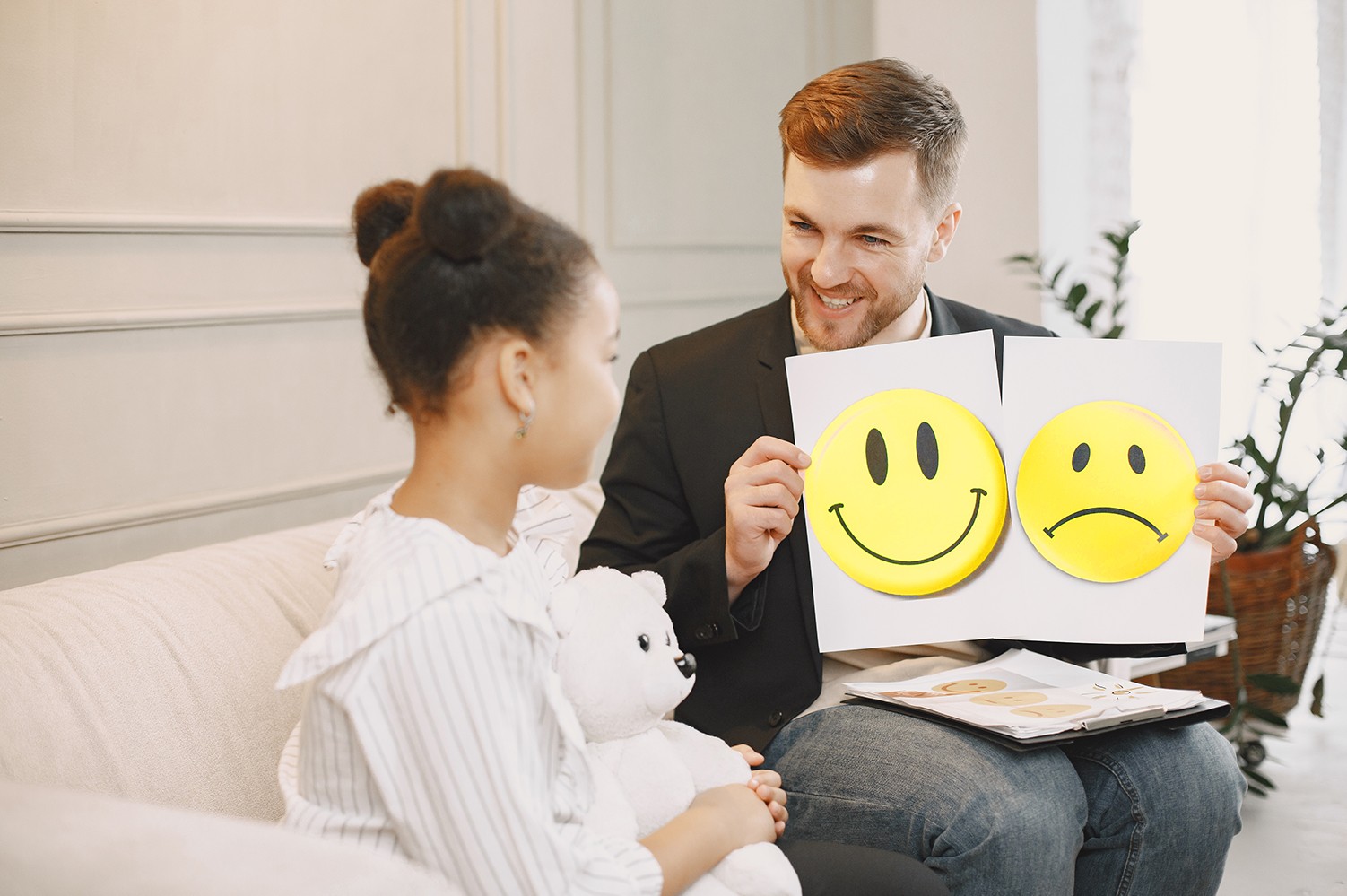 مشكلات الطفولة أسبابها وعلاجها